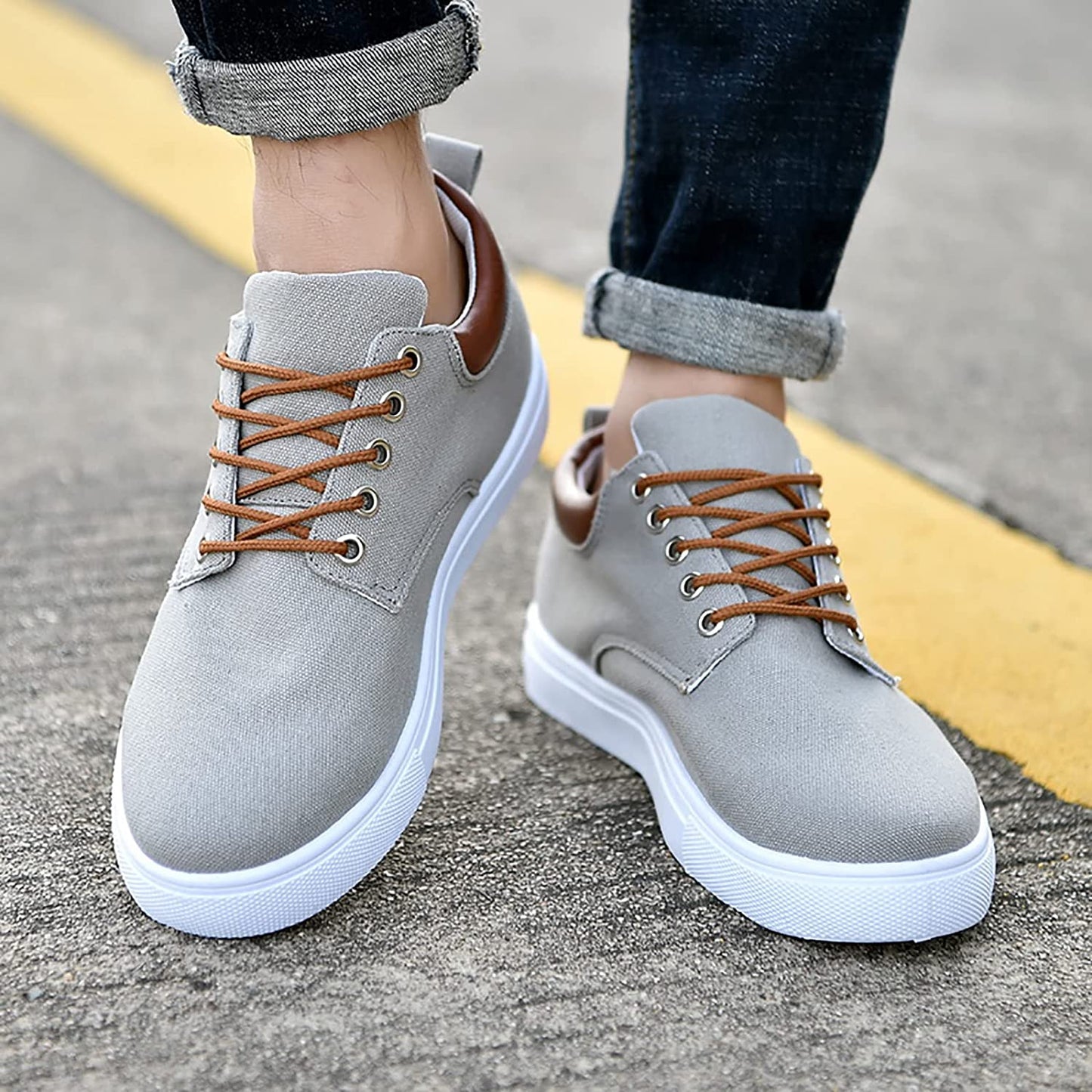 Magnus - Blokes' Trainers with a Crisp White Sole