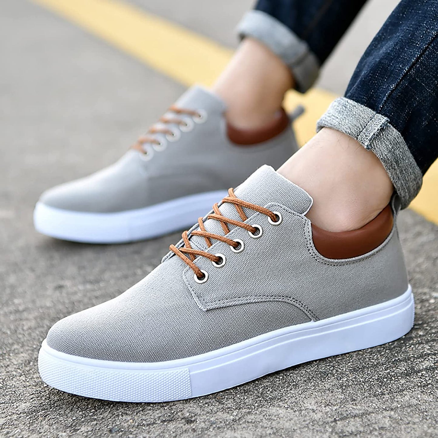 Magnus - Blokes' Trainers with a Crisp White Sole
