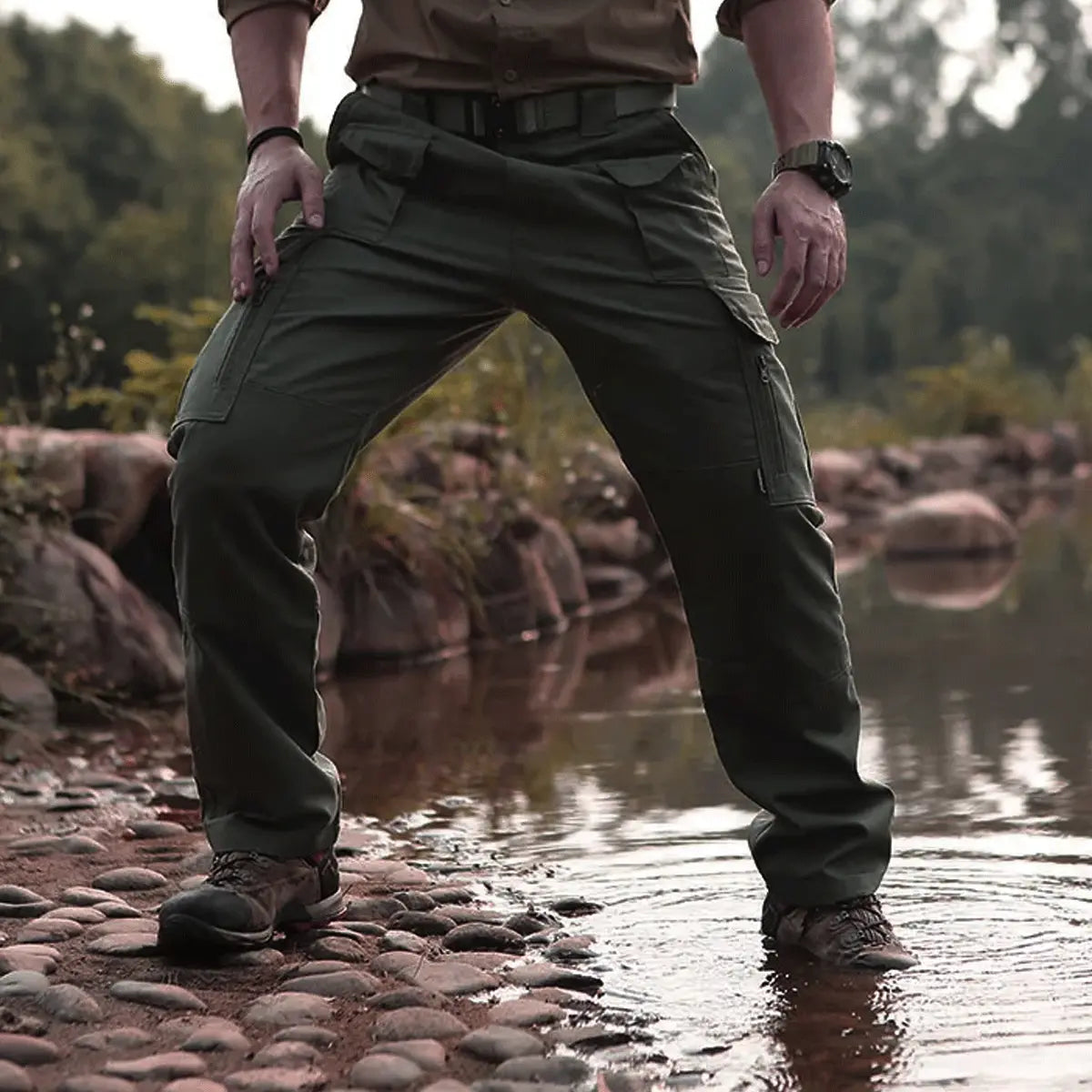 Battle-Ready Tactical Trousers with Free Belt – Gear Up for Adventure!